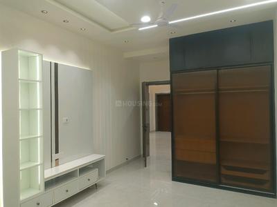 Bedroom Image of 2250 Sq.ft 3 BHK Builder Floor for sale in Sector 19 Faridabad for Rs. 30000000
