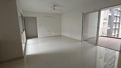 Living Room Image of 2300 Sq.ft 3 BHK Apartment / Flat for rent in Sanklecha The Metrozone, Indira Nagar Nashik for Rs. 28000