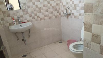 Image of 2450 Sq.ft 4.5 BHK Villa for rent in Amrapali Dream Valley, Noida Extension, Greater Noida for Rs. 39500