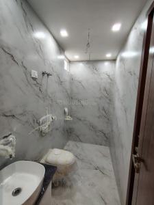 Bathroom Image of 1125 Sq.ft 3 BHK Builder Floor for sale in Mansarover Garden New Delhi for Rs. 23500000