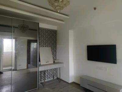 Bedroom Image of 2200 Sq.ft 3 BHK Apartment / Flat for sale in Emaar MGF The Palm Drive, Sector 66 Gurgaon for Rs. 43500000