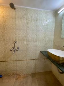 Image of 850 Sq.ft 2 BHK Apartment / Flat for rent in Andheri West, Mumbai for Rs. 76000