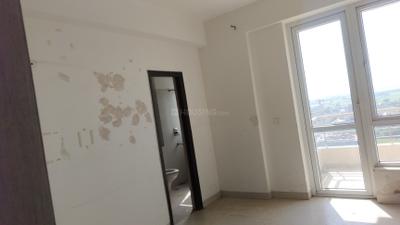 Bedroom Image of 1999 Sq.ft 3.5 BHK Apartment / Flat for sale in Indiabulls Centrum Park, Sector 103 Gurgaon for Rs. 20000000