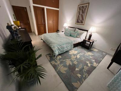 Image of 6000 Sq.ft 8 BHK Independent House for sale in Independent Floors At DLF City Phase IV, DLF Phase 4, Gurgaon for Rs. 96000000