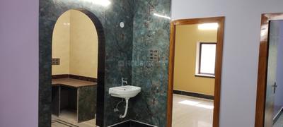 Bathroom Image of 1500 Sq.ft 4 BHK Builder Floor for rent in Birati Kolkata for Rs. 20000