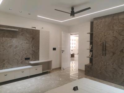 Bedroom Image of 4050 Sq.ft 4 BHK Builder Floor for sale in Greenfields Premium Builder Floors, Green Field Colony Faridabad for Rs. 36000000