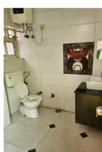 Bathroom Image of 750 Sq.ft 2 BHK Independent House for rent in Vikaspuri Luxury Homes, Vikaspuri New Delhi for Rs. 15000