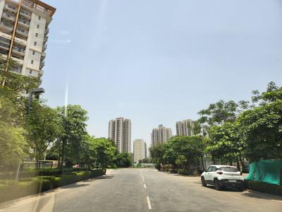 Image of 2250 Sq.ft Residential Plot / Land for sale in BPTP Amstoria , Sector 102, Gurgaon for Rs. 83000000