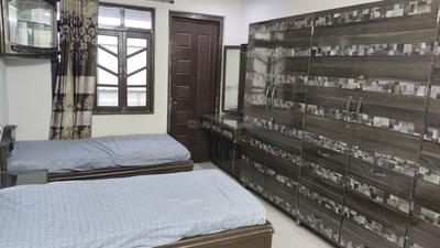 5 BHK Flat