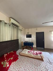 Bedroom Image of 600 Sq.ft 1 RK Independent House for rent in Zoo Tiniali Guwahati for Rs. 14000