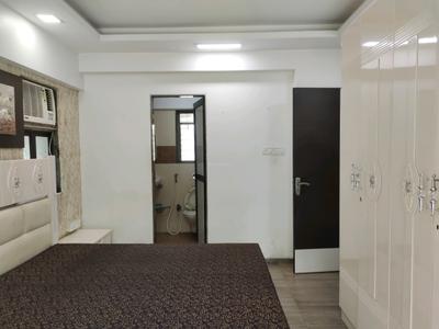 Bedroom Image of 1320 Sq.ft 3.5 BHK Apartment / Flat for sale in Rajesh Raj Galaxy I, Santacruz East Mumbai for Rs. 45000000