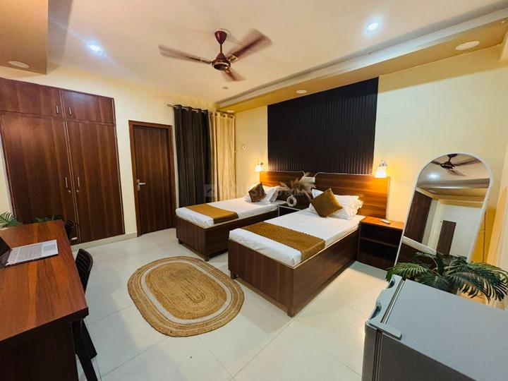 Hall Image of the hostel yard in Sector 126, Noida