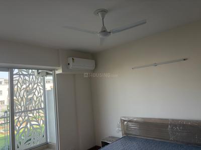 Bedroom Image of 1350 Sq.ft 2 BHK Apartment / Flat for rent in Godrej The Suites, Jaypee Greens Greater Noida for Rs. 50000