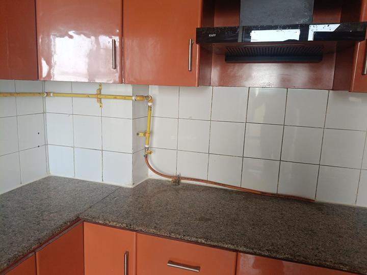 Unitech The Close South Main Image 1