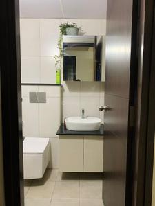 Bathroom Image of 1000 Sq.ft 2 BHK Apartment / Flat for sale in Sankalp Square, Devinagar Bengaluru for Rs. 15000000