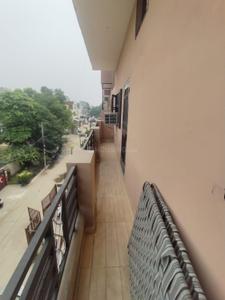 Balcony Image of 1500 Sq.ft 1 BHK Builder Floor for rent in Ranjit Avenue Amritsar for Rs. 13000