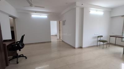 Living Room Image of 870 Sq.ft 2 BHK Apartment / Flat for rent in Kanakia Paris, Bandra East Mumbai for Rs. 140000