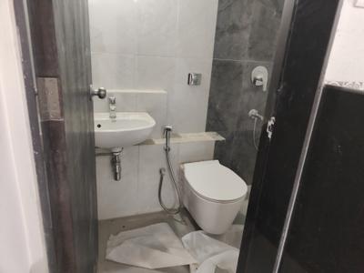 Bathroom Image of 475 Sq.ft 1 BHK Apartment / Flat for rent in Nandivardhan Fortuna Blue, Lower Parel Mumbai for Rs. 55000