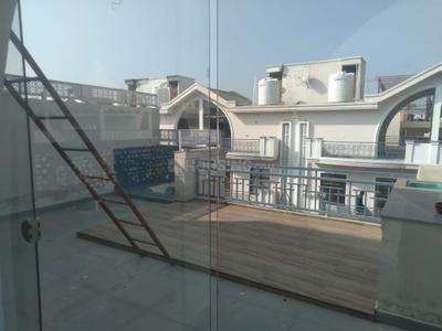 Image of 5040 Sq.ft 5 BHK Villa for rent in Utrathiya, Zirakpur for Rs. 60000