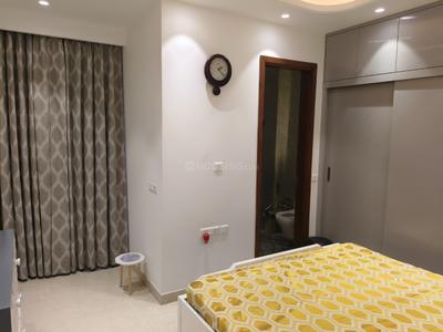 Bedroom Image of 700 Sq.ft 1 BHK Builder Floor for rent in Lajpat Nagar New Delhi for Rs. 56000