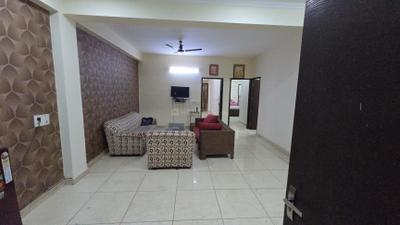 Living Room Image of 1800 Sq.ft 3 BHK Builder Floor for rent in Vipul World, Sector 48 Gurgaon for Rs. 50000