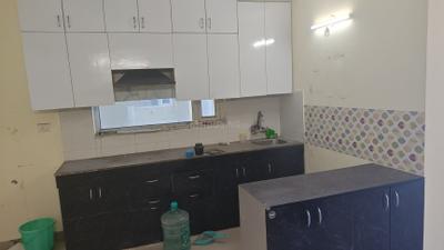 Kitchen Image of 700 Sq.ft 2 BHK Apartment / Flat for rent in Pyramid Urban 67A, Sector 67 Gurgaon for Rs. 22000
