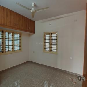 Bedroom Image of 1210 Sq.ft 2 BHK Builder Floor for rent in Kasturi Nagar Bengaluru for Rs. 30000