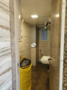 Bathroom Image of 700 Sq.ft 2.5 BHK Apartment / Flat for sale in Borivali West Mumbai for Rs. 24300000