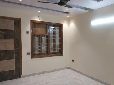 Bedroom Image of 1300 Sq.ft 3 BHK Builder Floor for sale in Laxmi Nagar New Delhi for Rs. 11000000