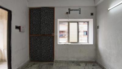 Bedroom Image of 600 Sq.ft 1 BHK Apartment / Flat for sale in Behala Kolkata for Rs. 1900000