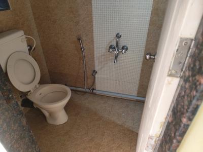 Image of 750 Sq.ft 2 BHK Apartment / Flat for rent in Dahisar West, Mumbai for Rs. 48000