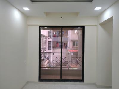 Living Room Image of 530 Sq.ft 2 BHK Apartment / Flat for rent in Vijay Galaxy, Thane West Thane for Rs. 20000