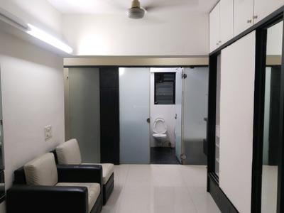 Bedroom Image of 2000 Sq.ft 3 BHK Apartment / Flat for sale in Santacruz West Mumbai for Rs. 100000000