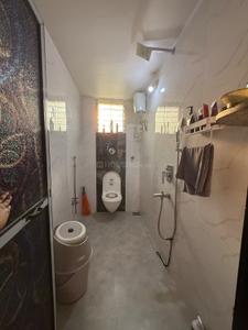 Bathroom Image of 350 Sq.ft 1 RK Independent House for rent in Airoli Navi Mumbai for Rs. 25000