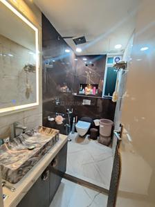 Bedroom Image of 1800 Sq.ft 4 BHK Apartment / Flat for sale in Alcove Flora Fountain, Tangra Kolkata for Rs. 30000000