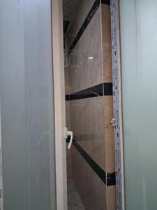 Common Bathroom Image of 1200 Sq.ft 3 BHK Apartment / Flat for sale in Hark Sai Homes 6, Sector 49 Noida for Rs. 6200000
