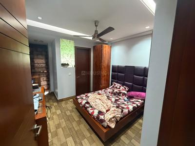 Image of 1700 Sq.ft 3 BHK Builder Floor for rent in Sarva Priya Apartments, Hauz Khas, New Delhi for Rs. 135000