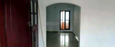 Hall Image of 2800 Sq.ft 2 BHK Builder Floor for rent in Kadavanthra Kochi for Rs. 25000
