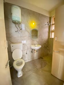 Bathroom Image of 2000 Sq.ft 3 BHK Duplex for rent in Chi II Greater Noida for Rs. 26000
