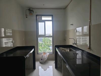 Kitchen Image of 750 Sq.ft 2 BHK Apartment / Flat for rent in Vaastu Omkar, Vile Parle East Mumbai for Rs. 70000