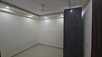 Bedroom Image of 1000 Sq.ft 3 BHK Apartment / Flat for rent in Rajpur Khurd Extension New Delhi for Rs. 24000