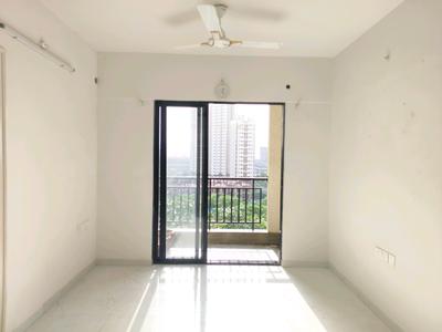 Living Room Image of 816 Sq.ft 2 BHK Apartment / Flat for rent in Runwal Gardens, Dombivli East Thane for Rs. 17000