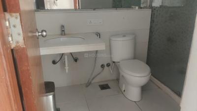 Image of 1365 Sq.ft 2 BHK Apartment / Flat for rent in Marvel Arco, Hadapsar, Pune for Rs. 46000
