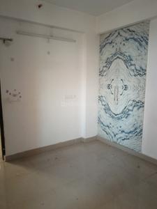 Bedroom Image of 1280 Sq.ft 3 BHK Apartment / Flat for rent in Sanchar Palm Valley, Wave City Ghaziabad for Rs. 15300