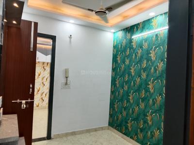 Bedroom Image of 800 Sq.ft 2 BHK Builder Floor for rent in Uttam Nagar New Delhi for Rs. 16500