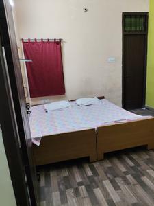 Bedroom Image of Girls pg in Phool Bagh Colony, Lucknow