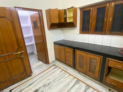 Kitchen Image of 2000 Sq.ft 3 BHK Builder Floor for rent in Sharda Nagar Lucknow for Rs. 25000