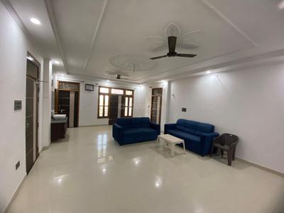 Hall Image of 2500 Sq.ft 9 BHK Apartment / Flat for rent in Ahmamau Lucknow for Rs. 120000