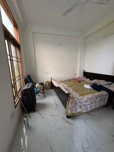 Bedroom Image of 413 Sq.ft 1 RK Builder Floor for rent in Freedom Fighters Enclave New Delhi for Rs. 9520