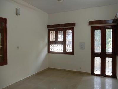 Bedroom Image of 1800 Sq.ft 3 BHK Apartment / Flat for rent in DDA Flats Vasant Kunj, Vasant Kunj New Delhi for Rs. 68000